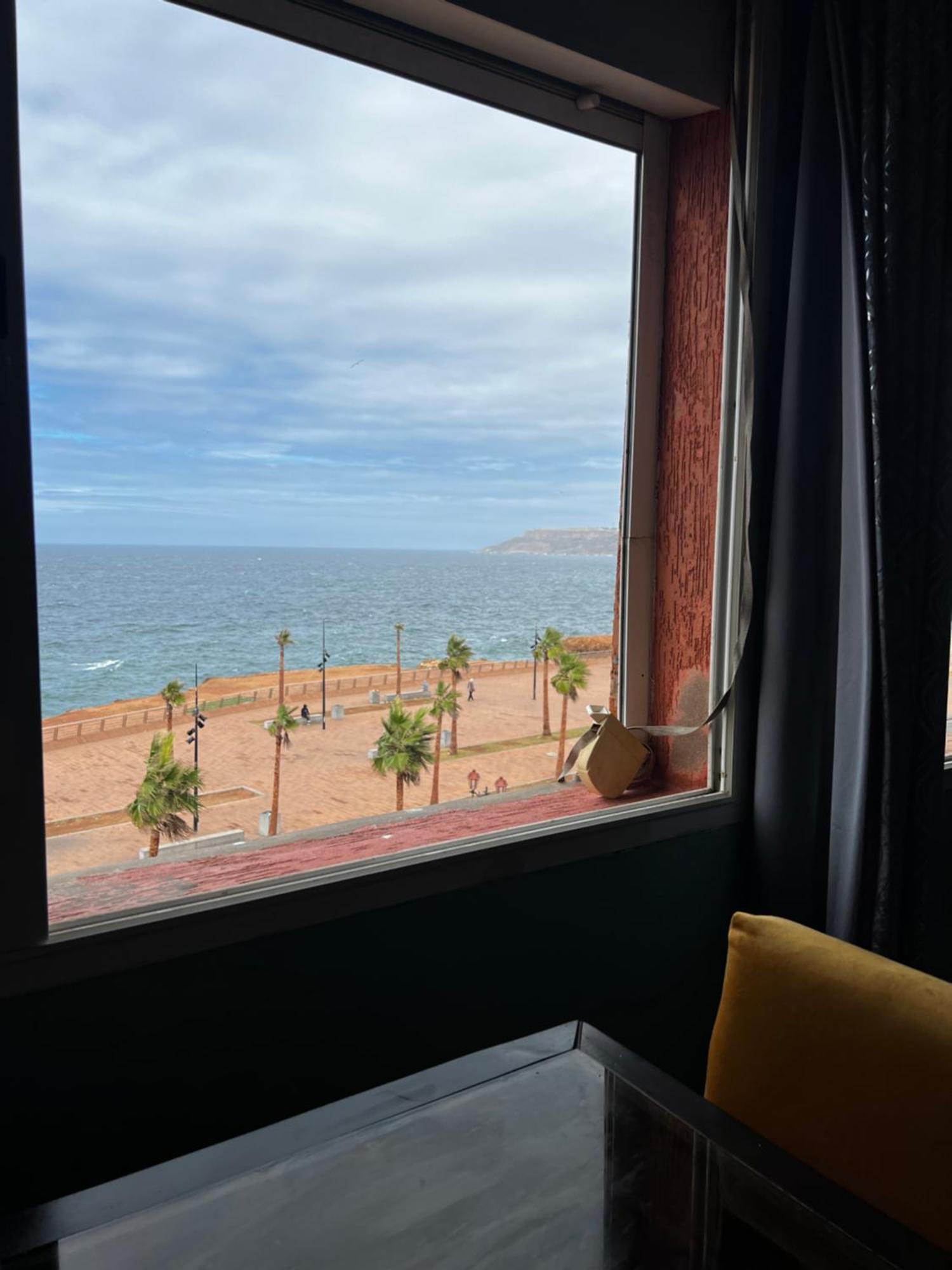 Vu Sur Corniche Lägenhet Safi Exteriör bild